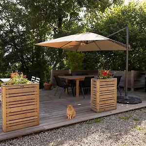 ferme-de-faustine-1-piscine.hotels-rhonealpes.com/